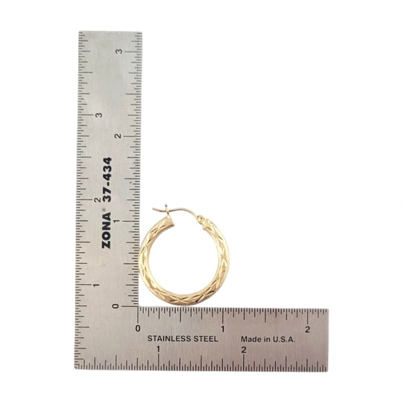 14K Yellow Gold Circle Detailed Hoop Earrings #16786 - Picture 6 of 7